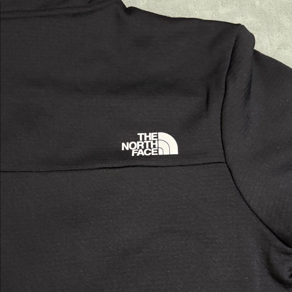 The North Face Black Lightweight Jacket - Picture 9 of 10